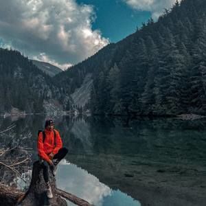 Meet your Posher, Lance vincent